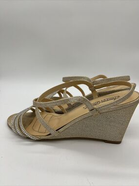 Badgley Mischka American Glamour Strappy Silver Heels/Wedge Shoes Womens Size 8